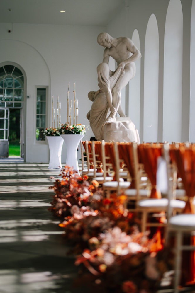 Elen Boutique burnt orange, autumn wedding decor